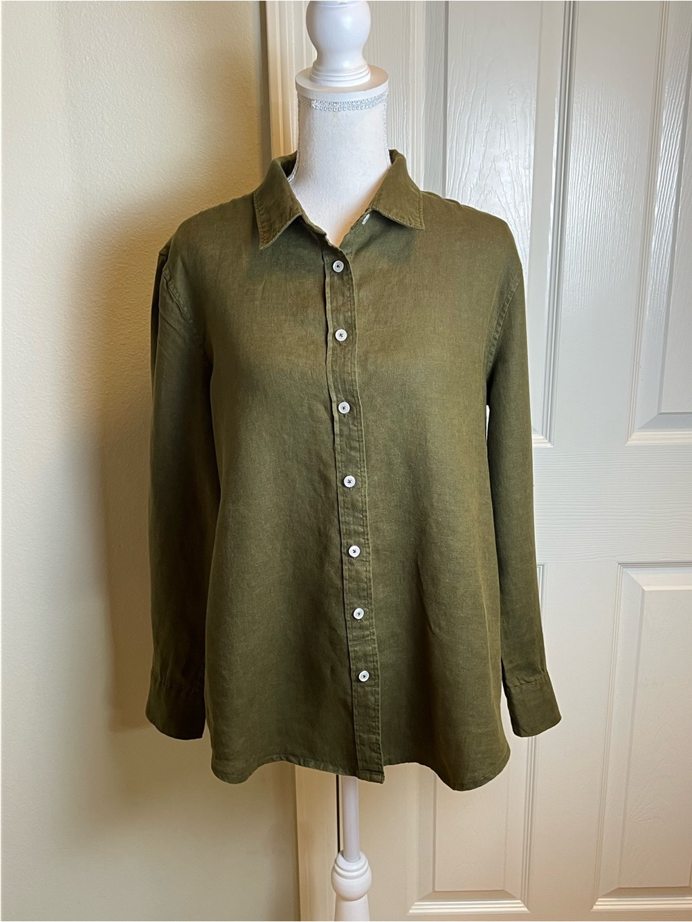 QUINCE 100% European Linen Button Down Shirt Martini Olive Green